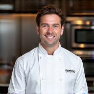 Chef di The Golden Quill Tavern